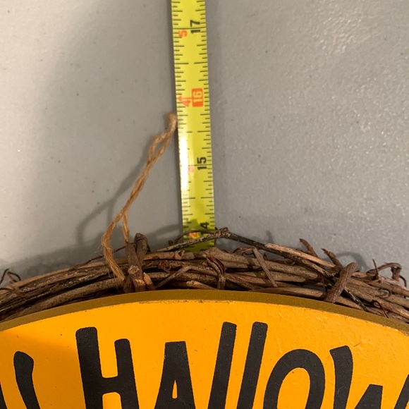 Disney Tigger fall wreath 14” - Picture 10 of 10